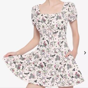 Witchy Florals Empire Dress Size M